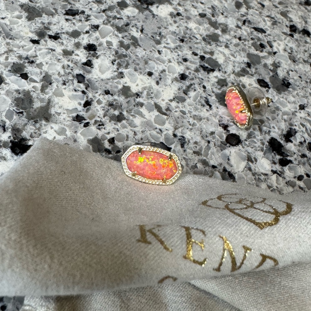 Kendra Scott Coral Opal Stud Earrings - Picture 2 of 4
